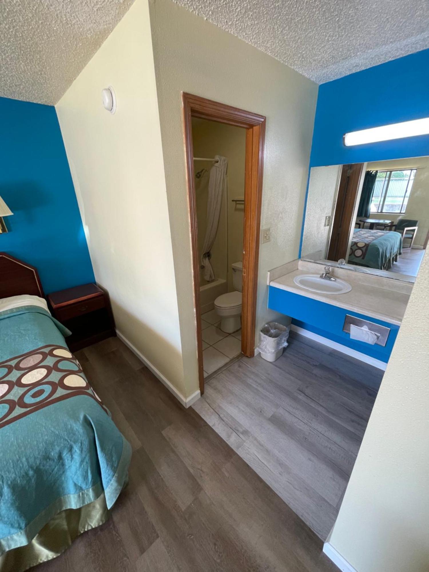 מאונטיין הום Executive Inn מראה חיצוני תמונה