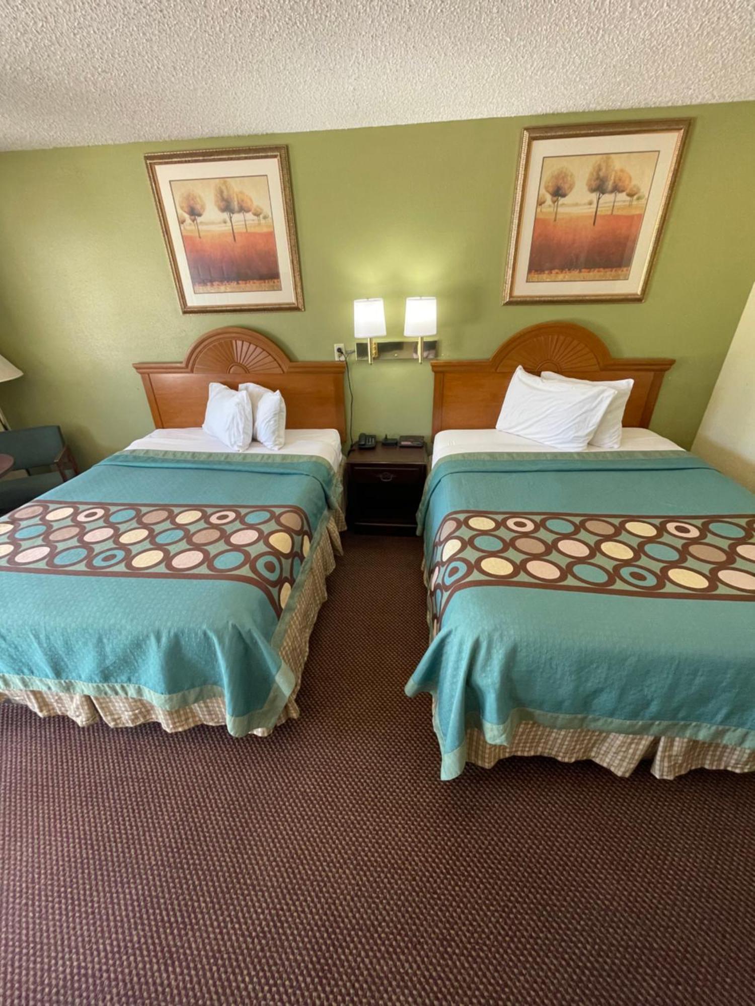 מאונטיין הום Executive Inn מראה חיצוני תמונה