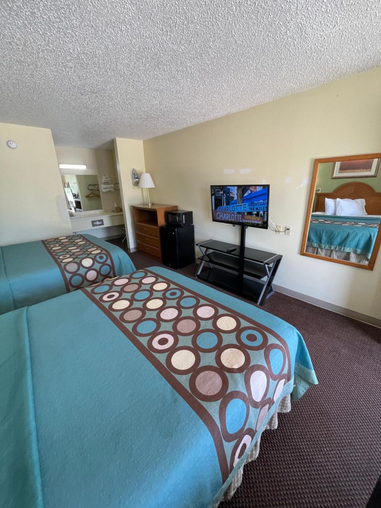 מאונטיין הום Executive Inn מראה חיצוני תמונה